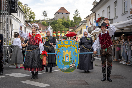 52. Dnevi narodnih noš_povorka (20)